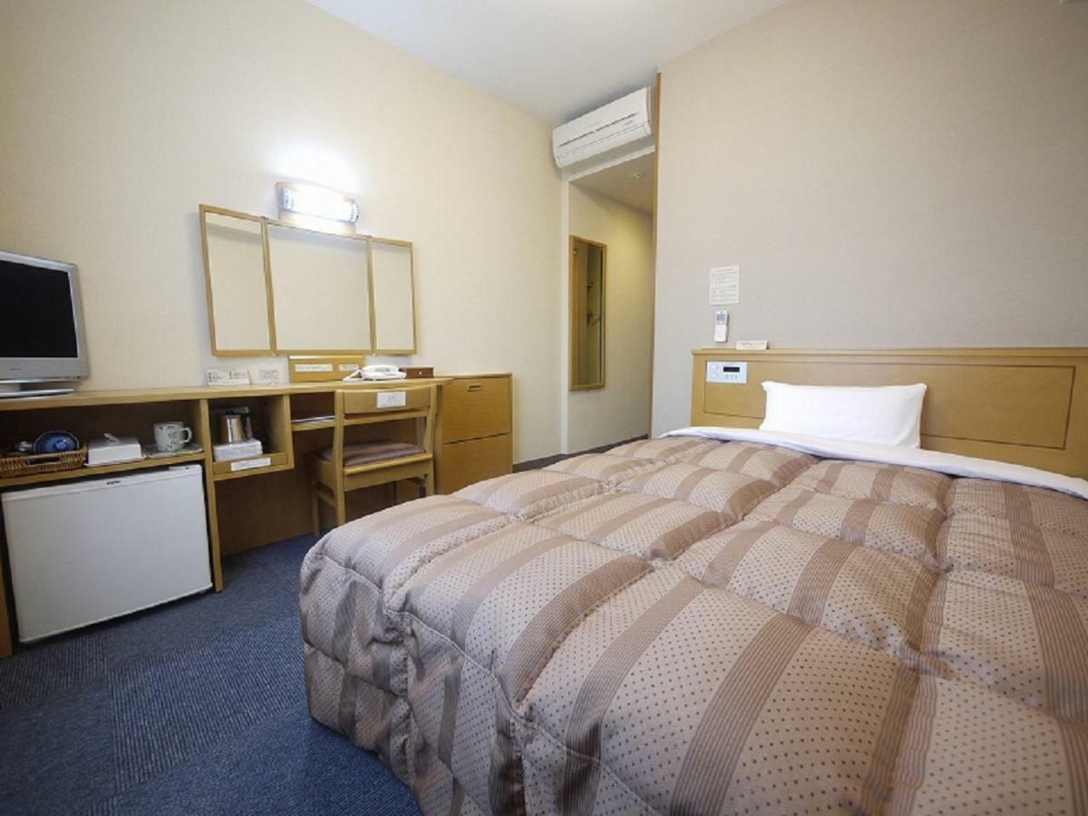 Hotel Route-Inn Wakamiya Inter Miyawaka Exterior photo